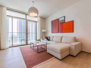 The Harbor Heights 1BR in Palace Residences Creek